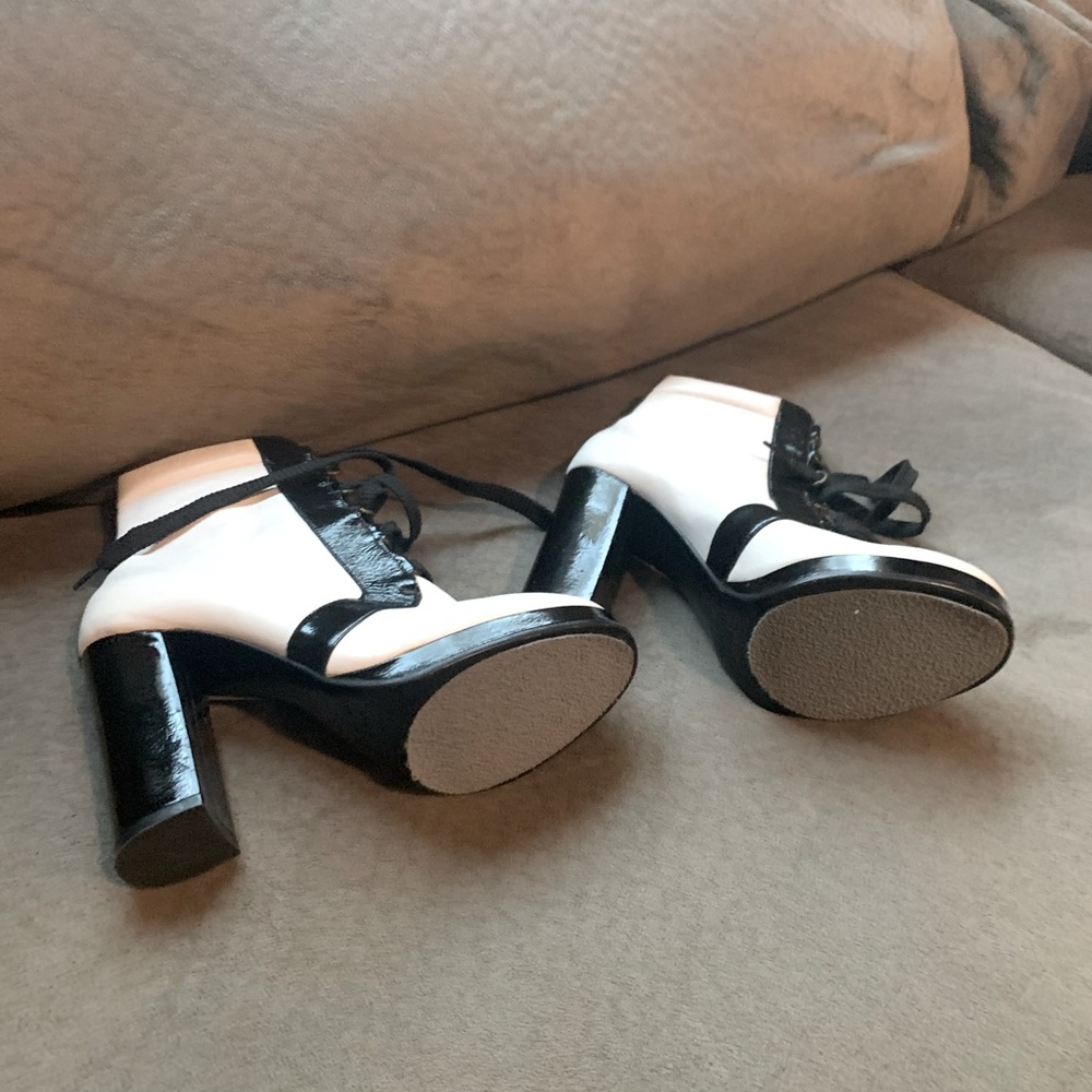 Black white Booties